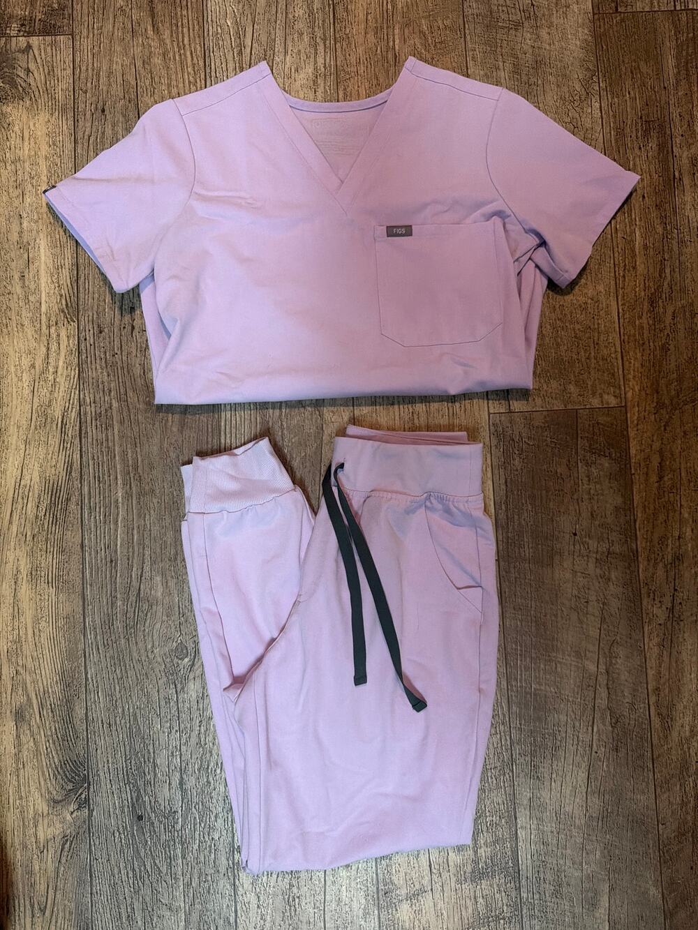 Figs Two Piece Lavender Haze Set